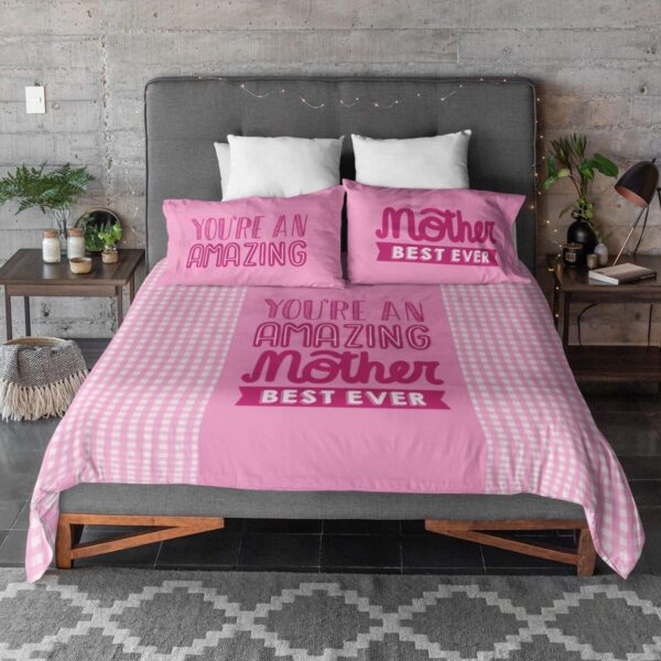 Amazing Mom Ever Pink Bedsheet