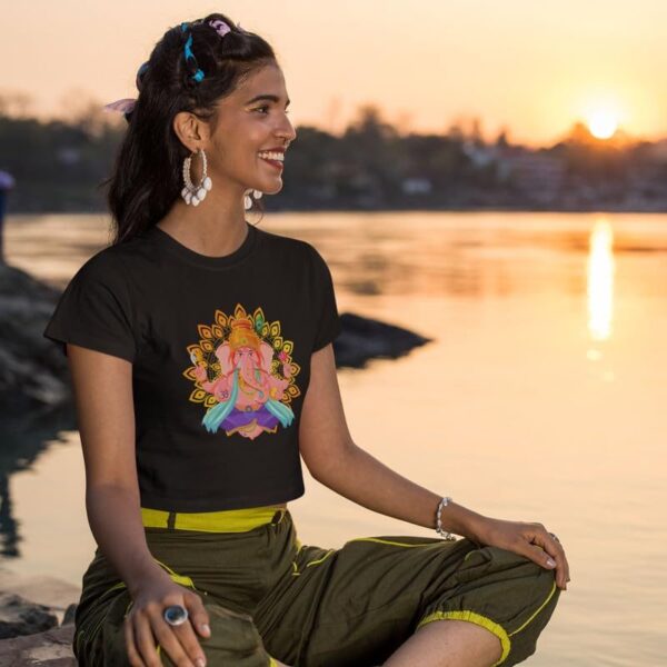 TheYaYaCafe® Ganesh Ji Printed Women's Cotton T-Shirt, Round Neck, Half Sleeve Ganesh Chaturthi T-Shirt for Women