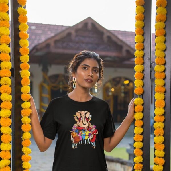 TheYaYaCafe® Ganesh Ji Printed Women's Cotton T-Shirt, Round Neck, Half Sleeve Ganesh Chaturthi T-Shirt for Women