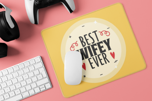 Best Wifey Ever Yellow Valentine Mousepad