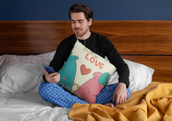 Valentine Gift Love Birds Printed Cushion Cover For Girlfriend