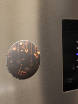template-of-a-magnet-on-a-fridge-door-a14791 (1)