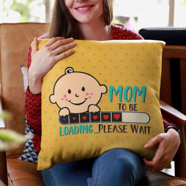 Birthday Gifts for Mom to Be 24 x 24 inches Mommy to Be Please Wait Printed Velvet Cushion Cover Throw Pillow